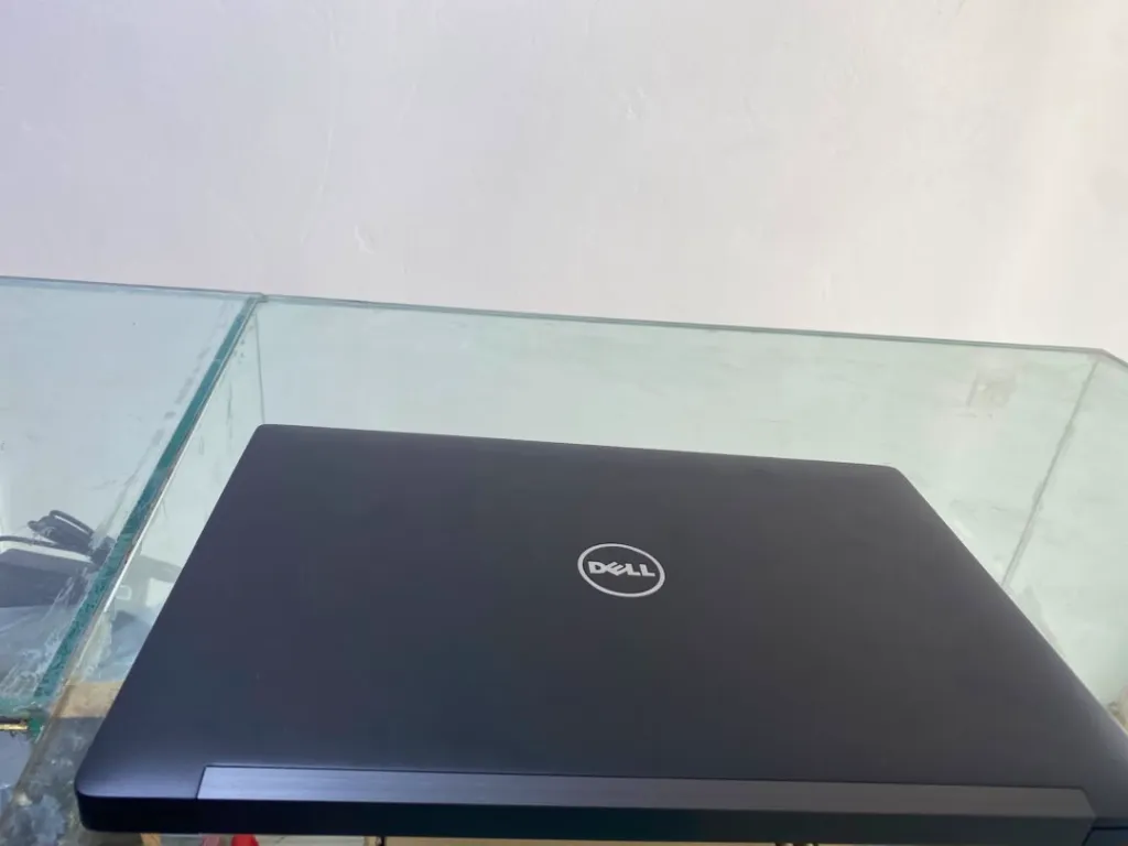 Dell 7480 i7 7th.webp