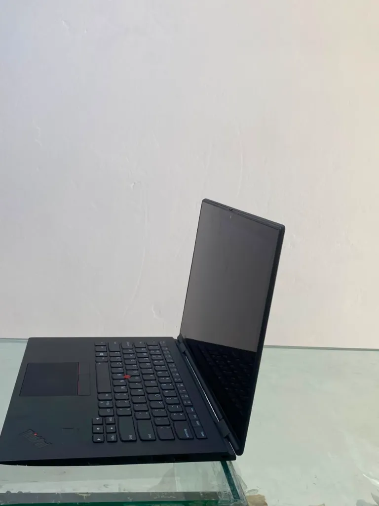 Lenovo X1 i7 8th 16 256 ---.webp
