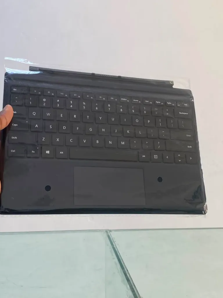 Clavier surface